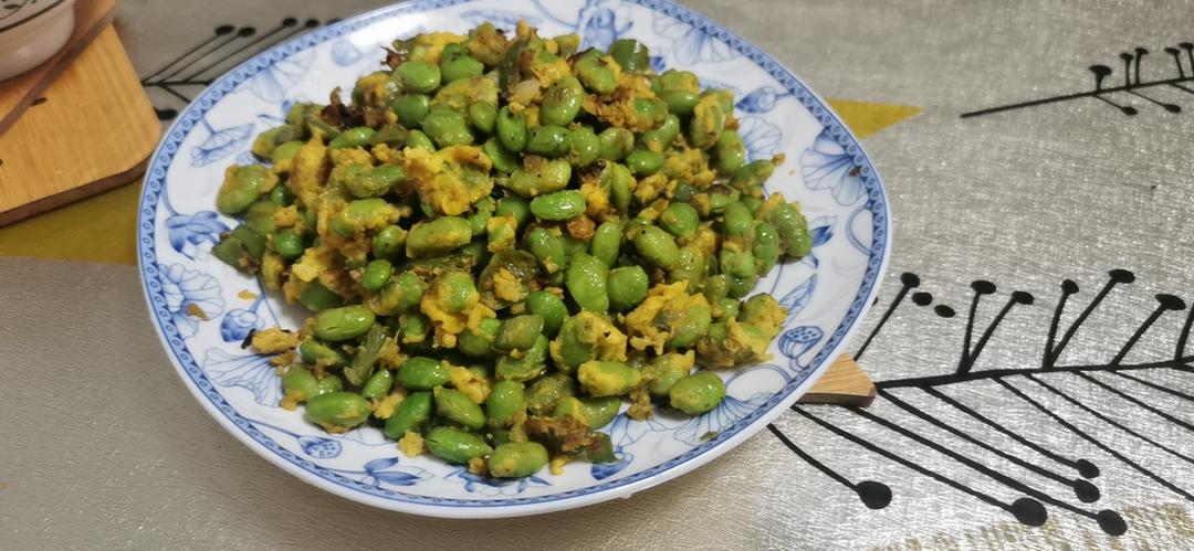 毛豆炒鸡蛋~两步搞定