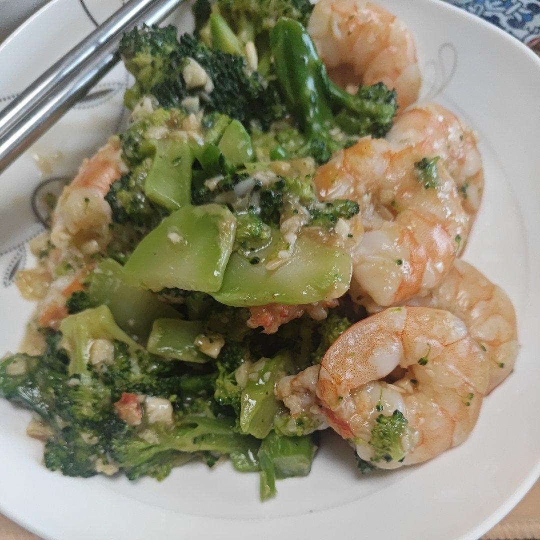 减肥去脂的西兰花炒虾仁