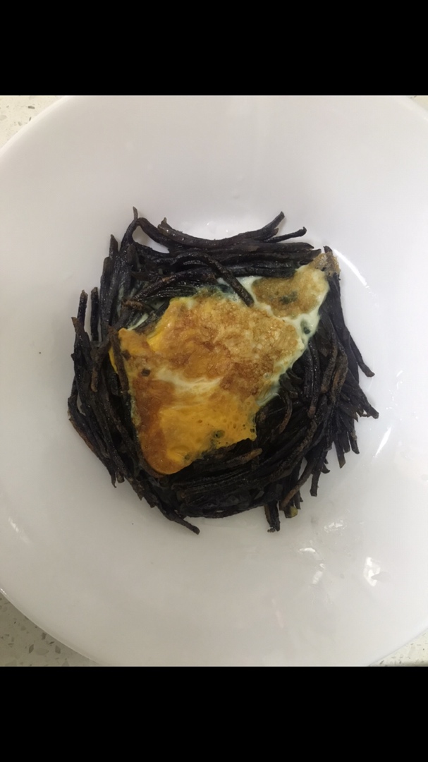 鸟巢土豆丝饼
