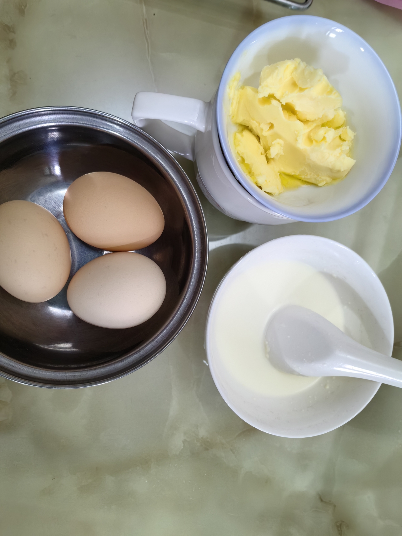 可煎可烤的黄油蛋奶吐司的做法 步骤1
