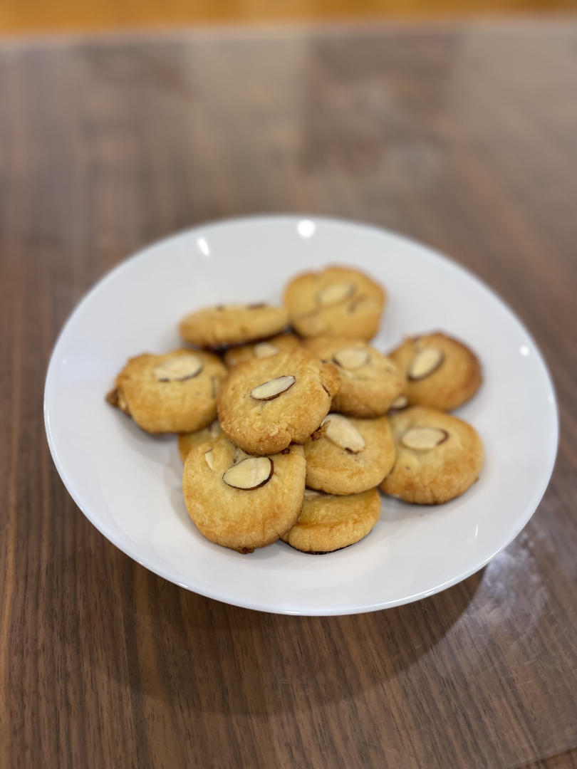 黄油饼干の杏仁奶酥