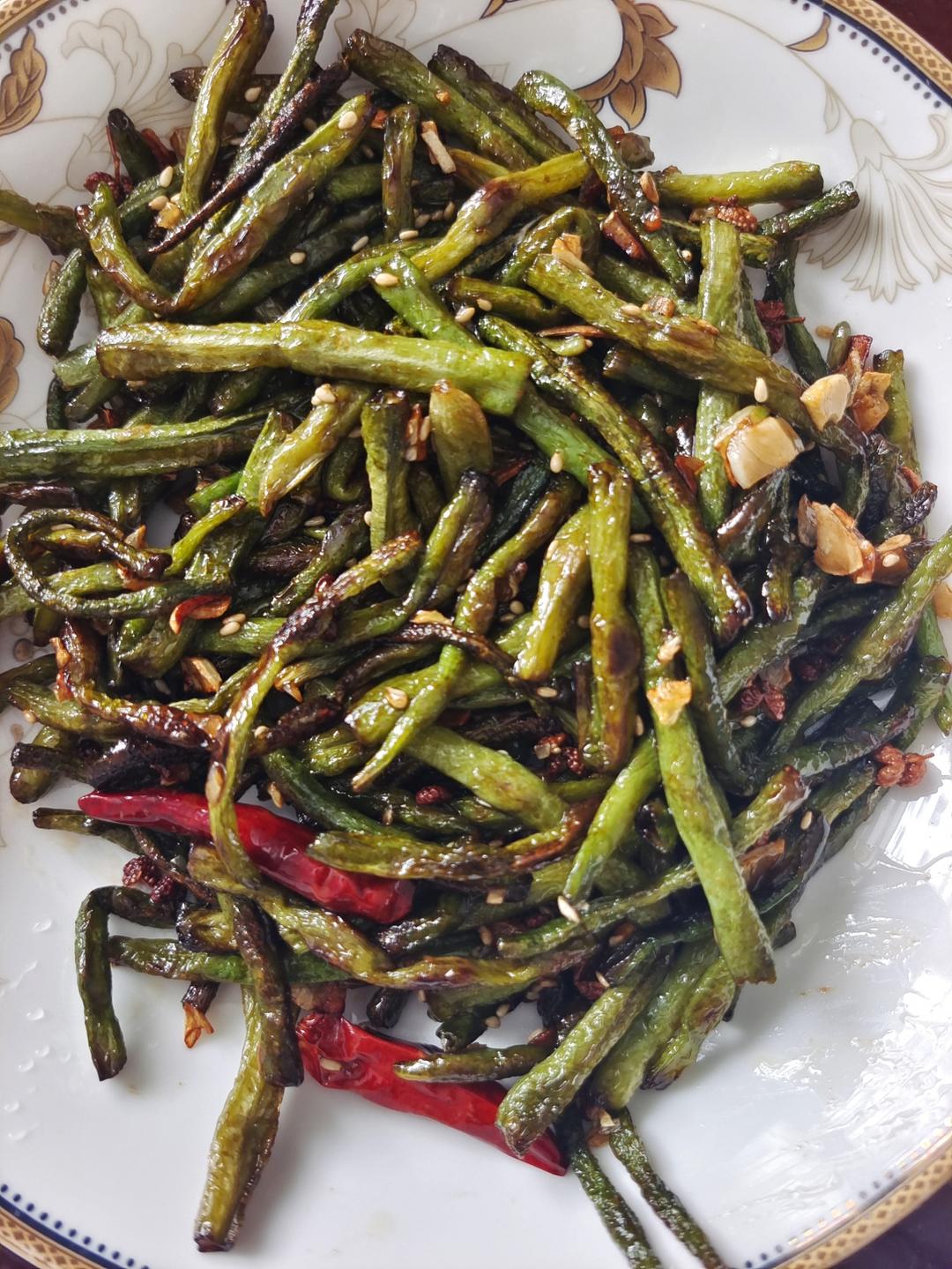 超好吃的干煸豆角