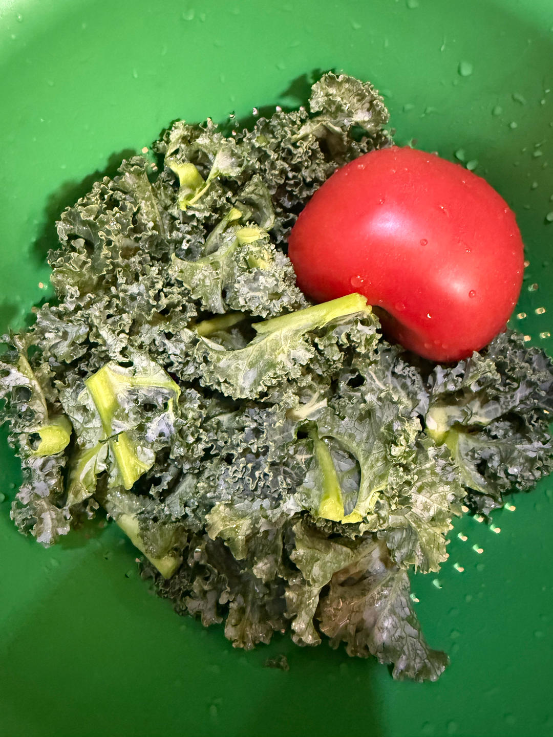 好吃的羽衣甘蓝沙拉