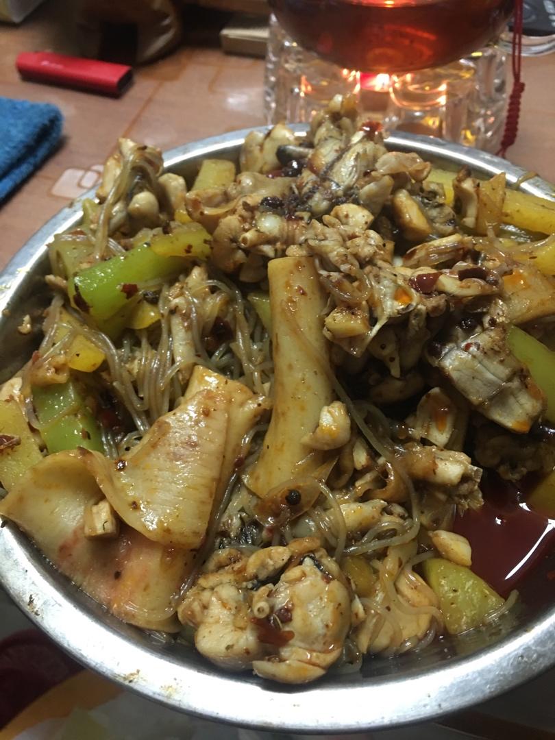 干锅牛蛙