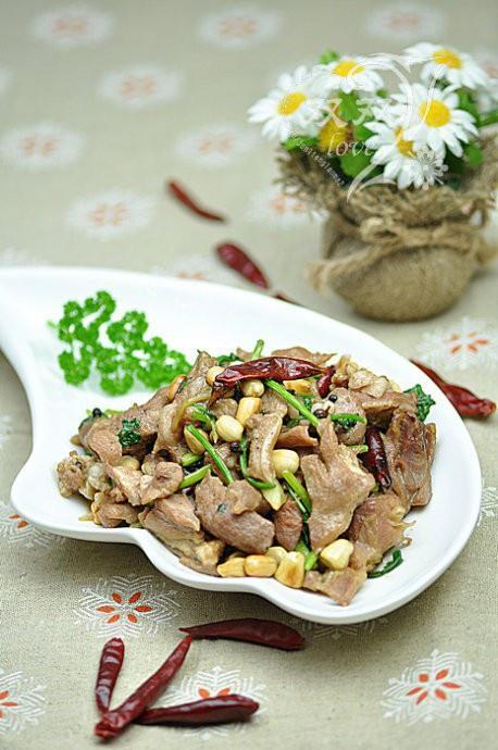 干煸羊肉的做法