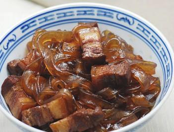 猪肉炖粉条的做法