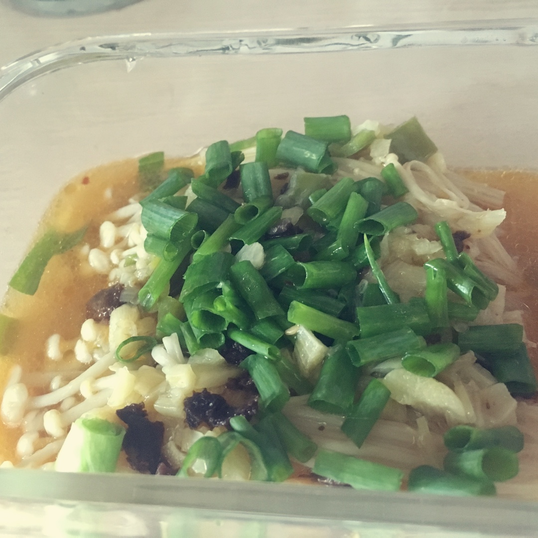 蒜蓉蒸金针菇