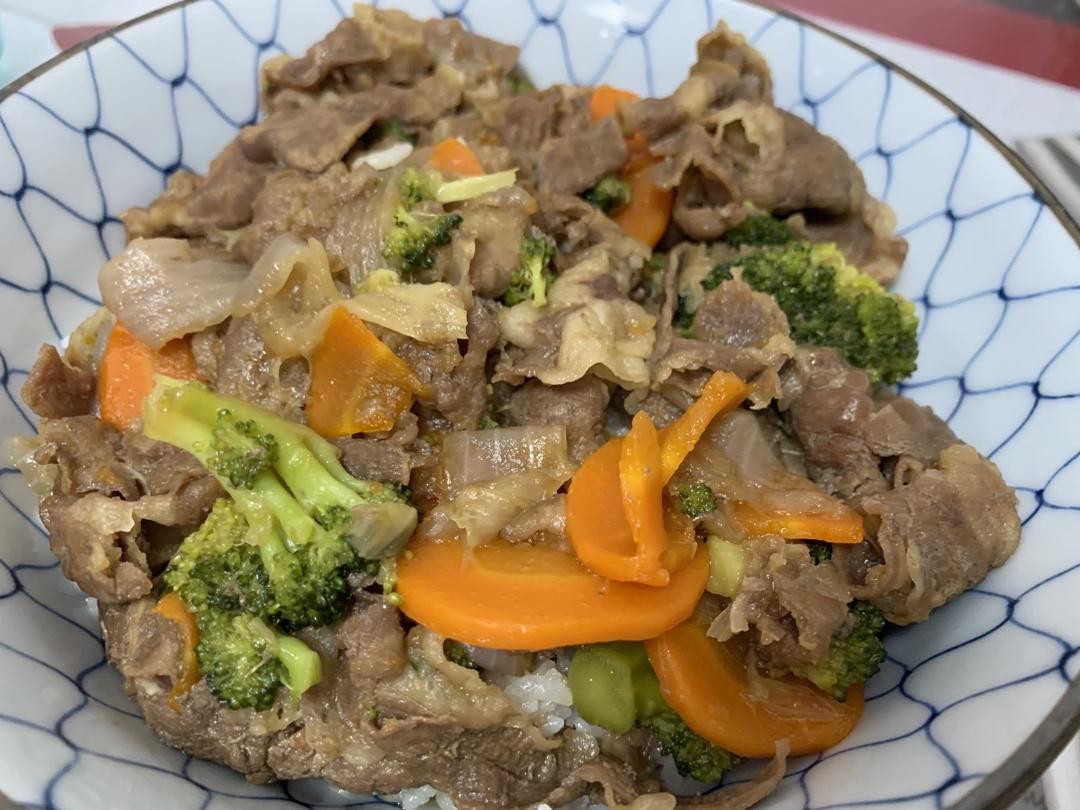 吉野家牛肉饭（牛丼）