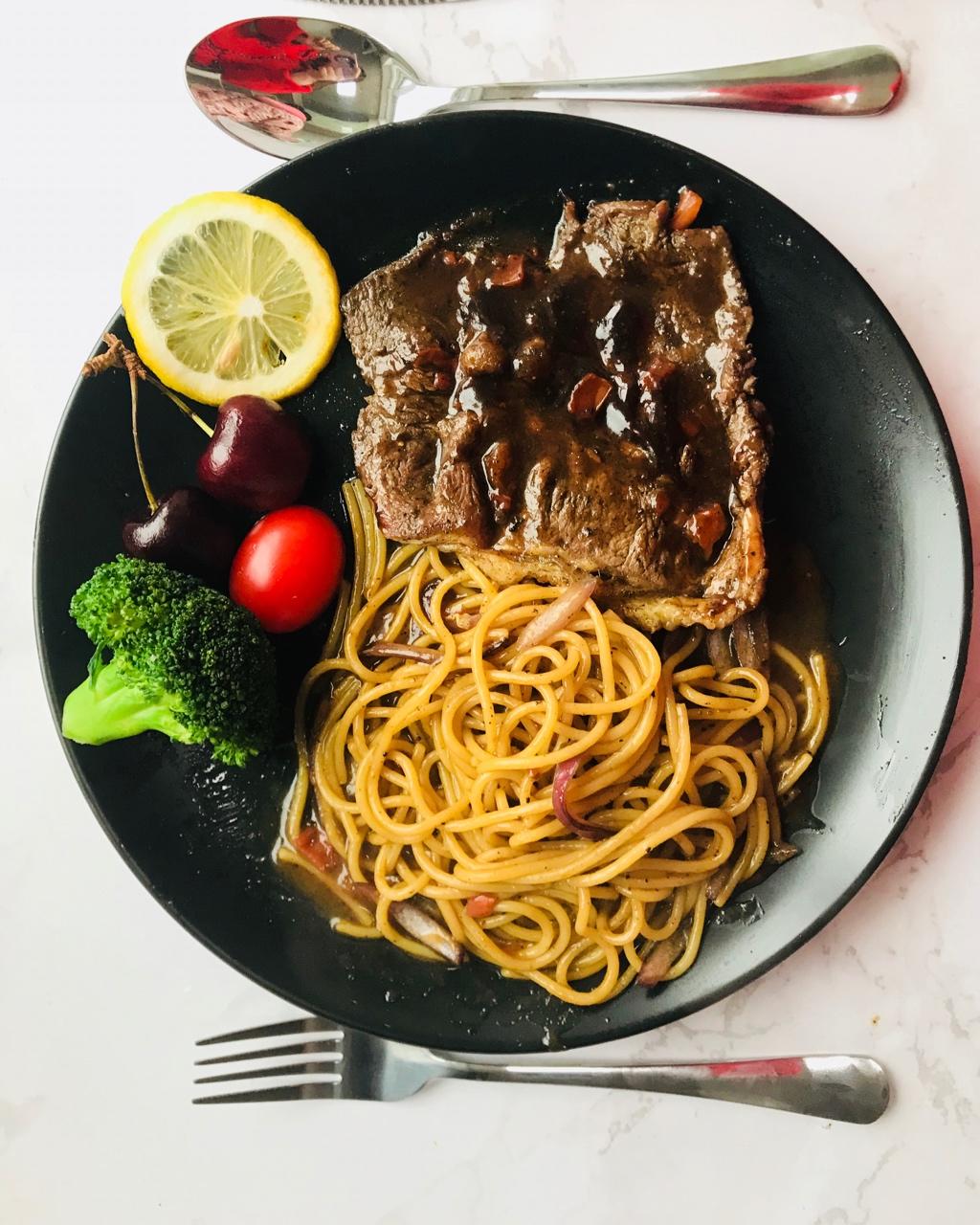 黑椒牛排