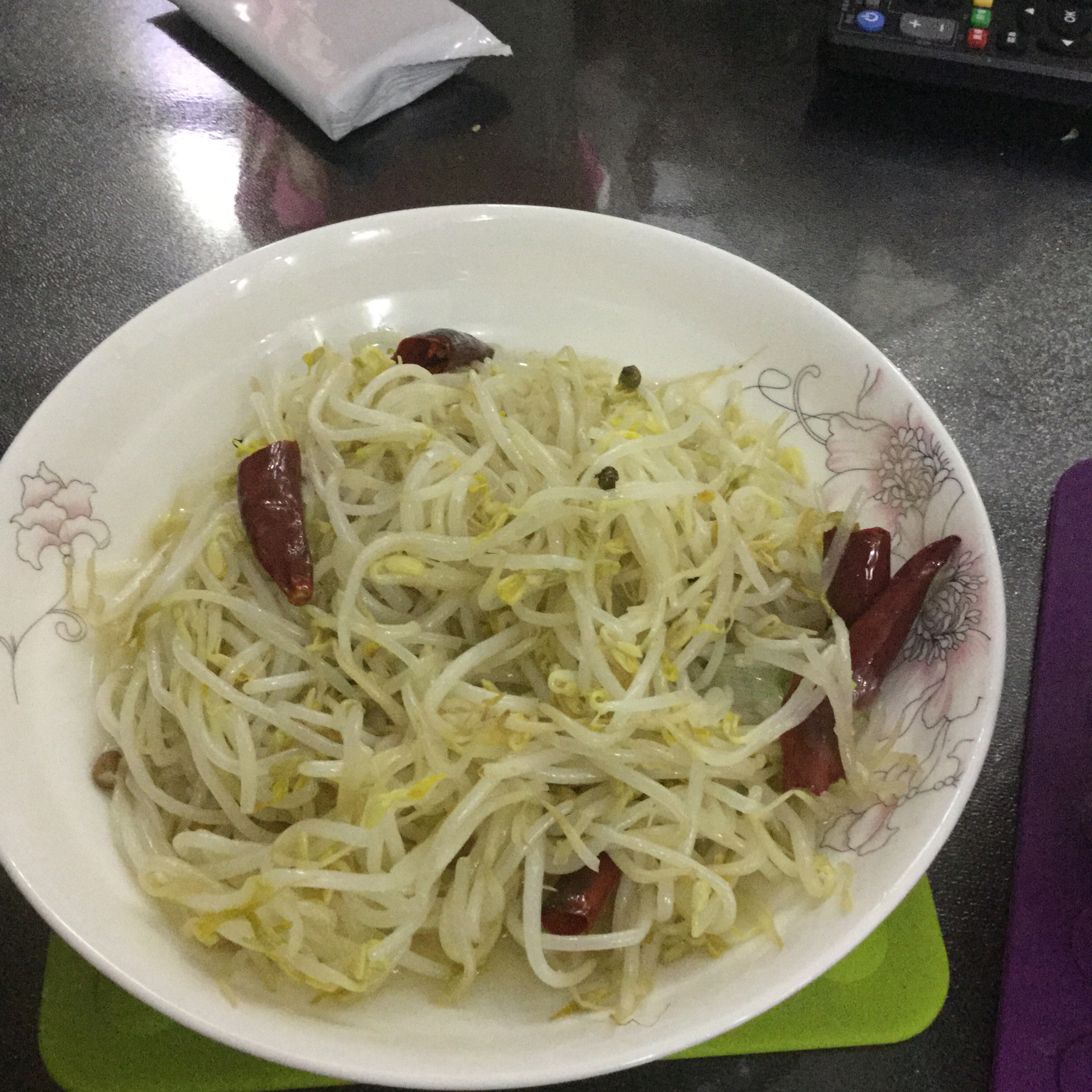 醋溜绿豆芽