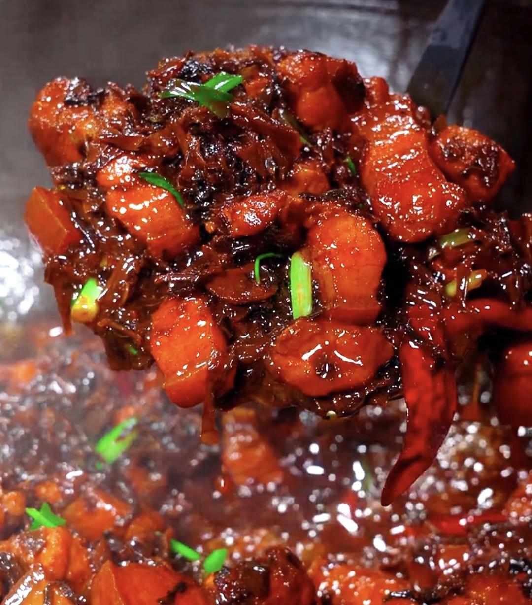梅干菜红烧肉的做法