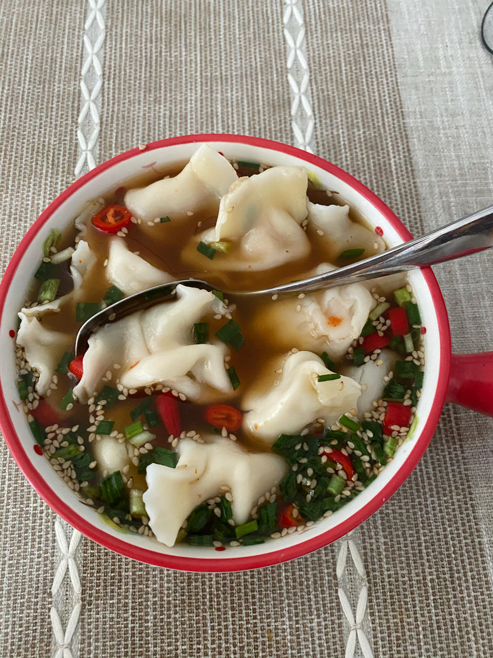 酸汤饺子