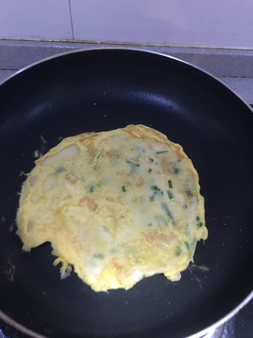 鸡蛋葱油饼                  （更新饼坯保存方法）