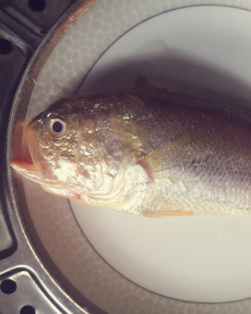 辅食清蒸小黄鱼