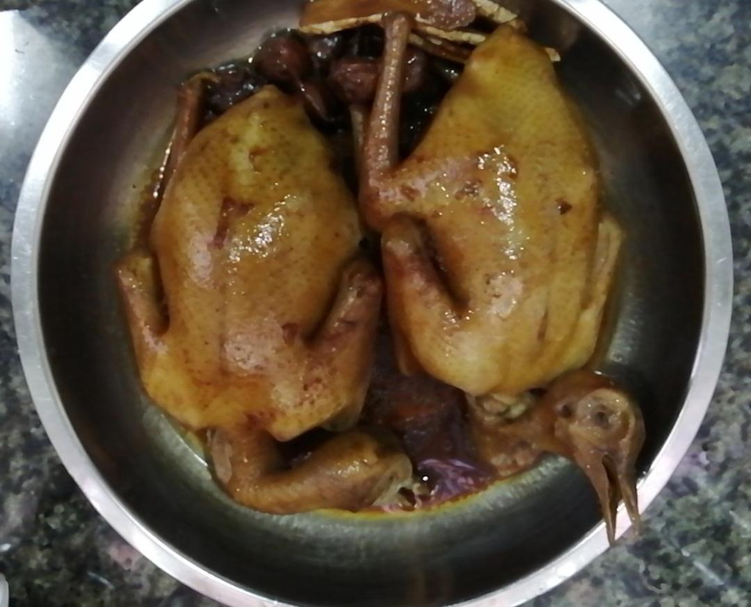 超级简单电饭煲酱油乳鸽