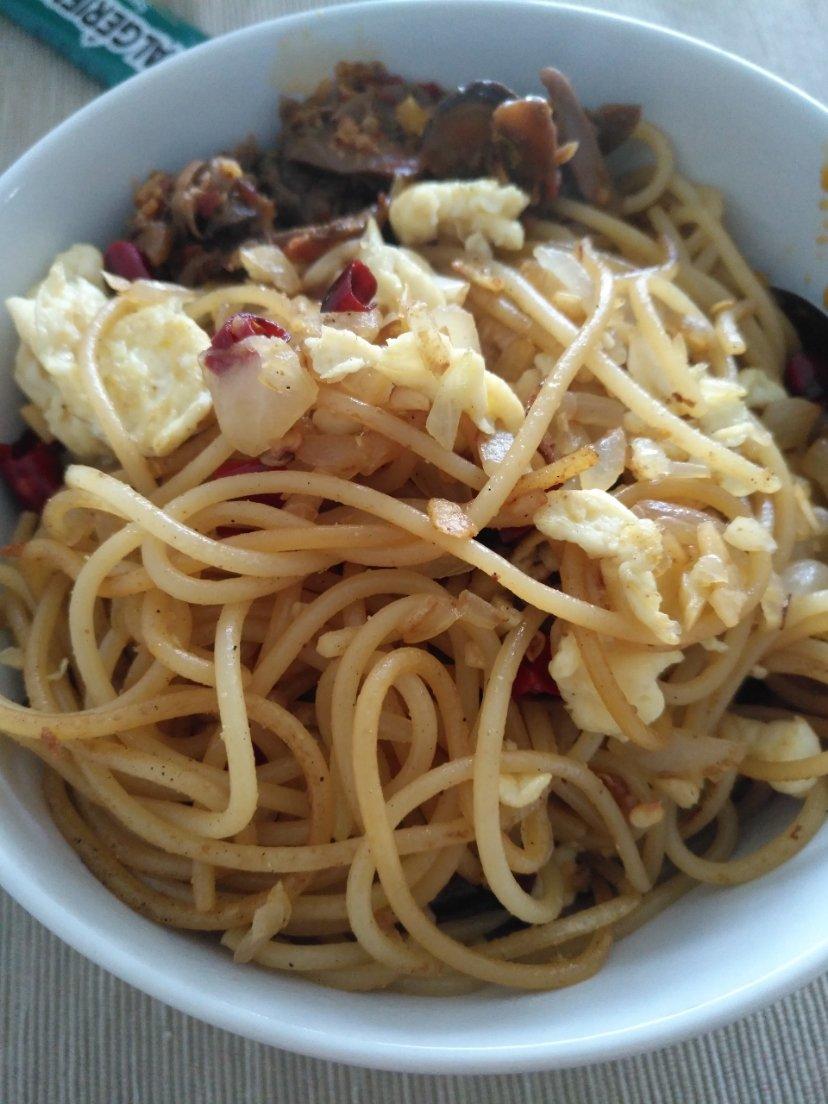 🍜最简单最好吃的家常炒面