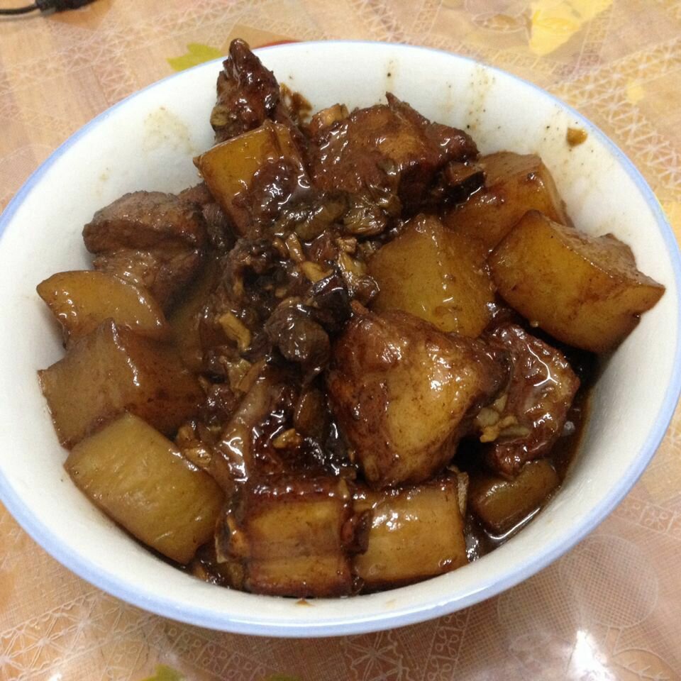 萝卜红烧排骨