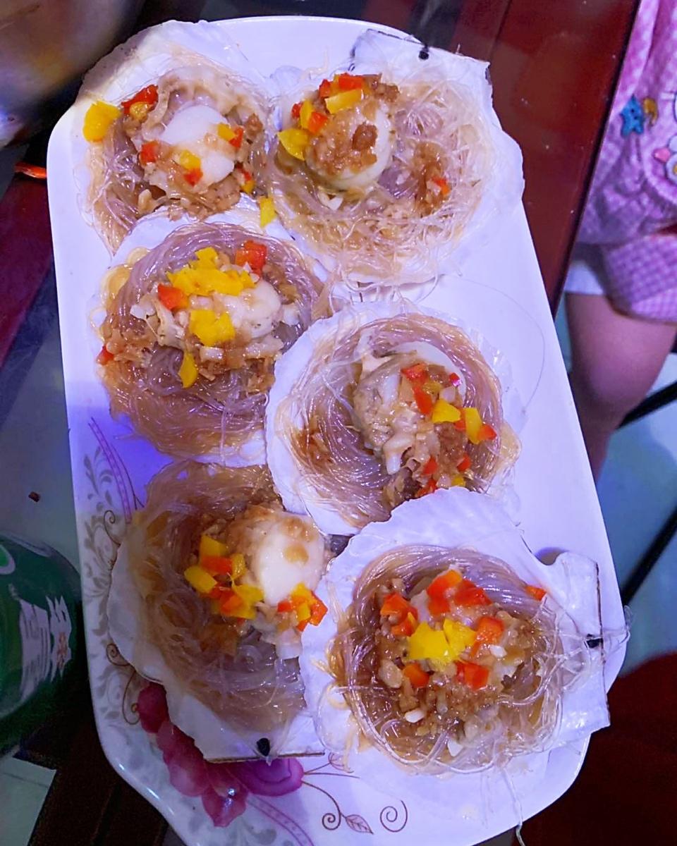 【视频】蒜蓉粉丝蒸扇贝