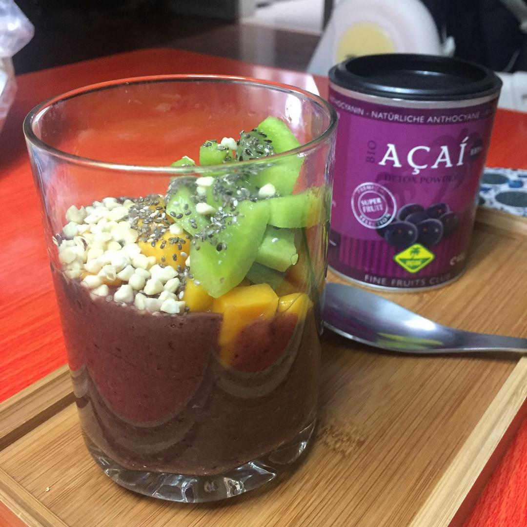 风靡Instagram的Acai bowl -Nadia Damaso