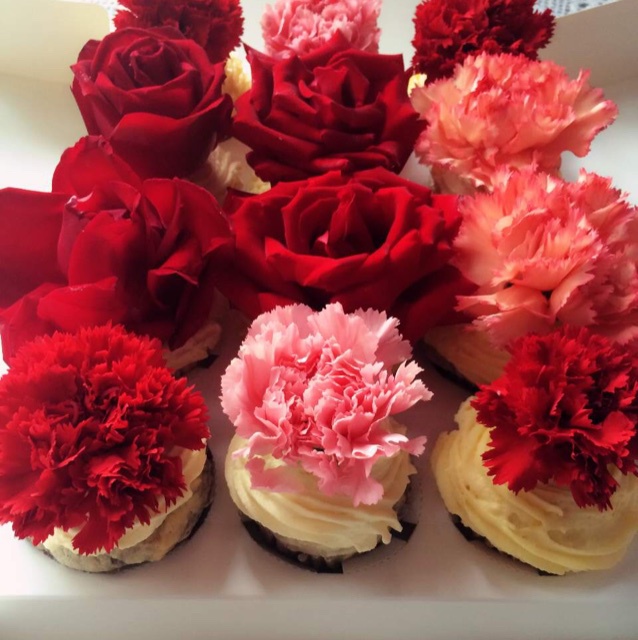 鲜奶油蓝莓纸杯蛋糕 Blueberry Crème  fraîche cupcake