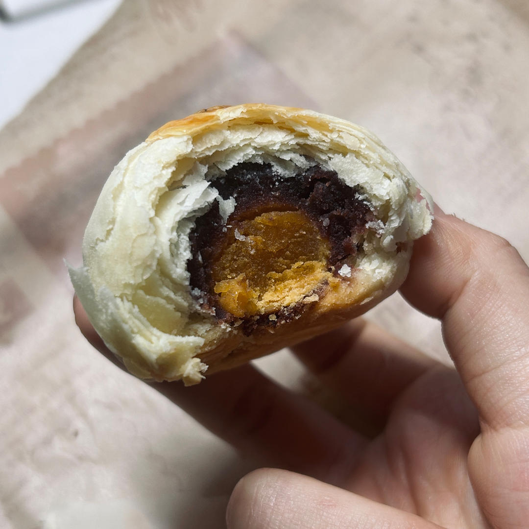 免揉免松弛超快手不破酥不混酥的蛋黄酥—新手一看包会