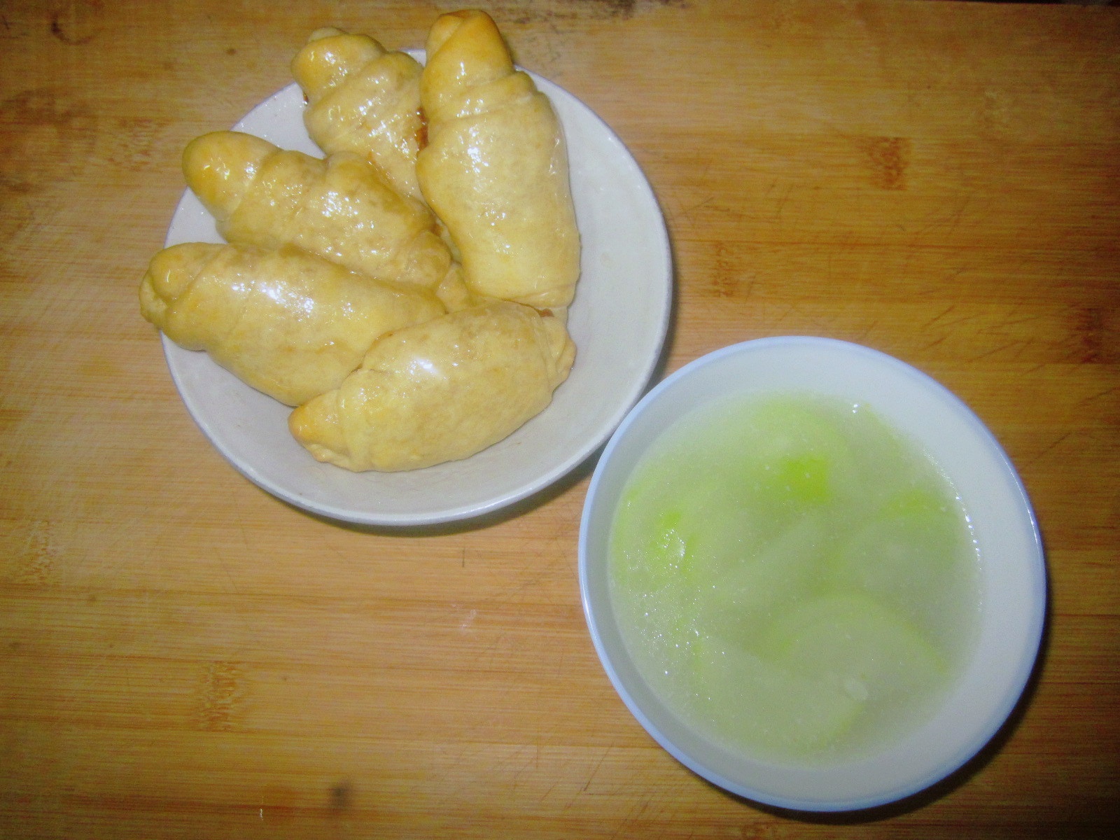 黄油面包卷