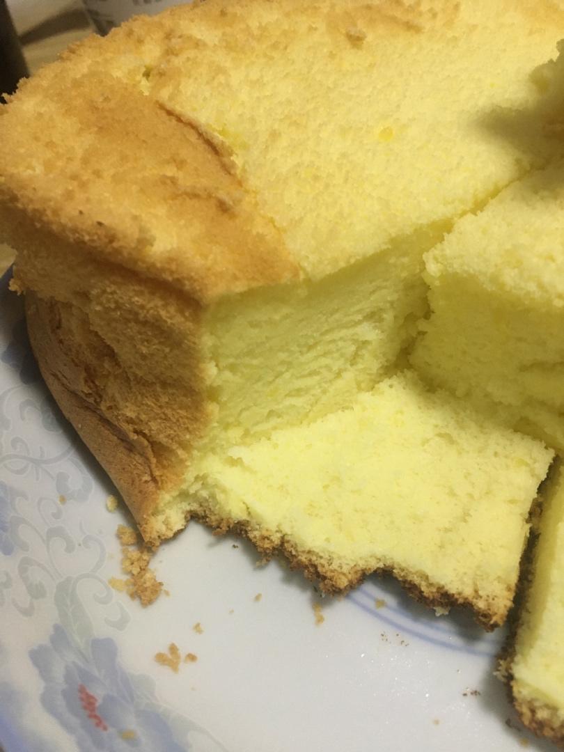 烤箱做蛋糕（戚风蛋糕的做法）