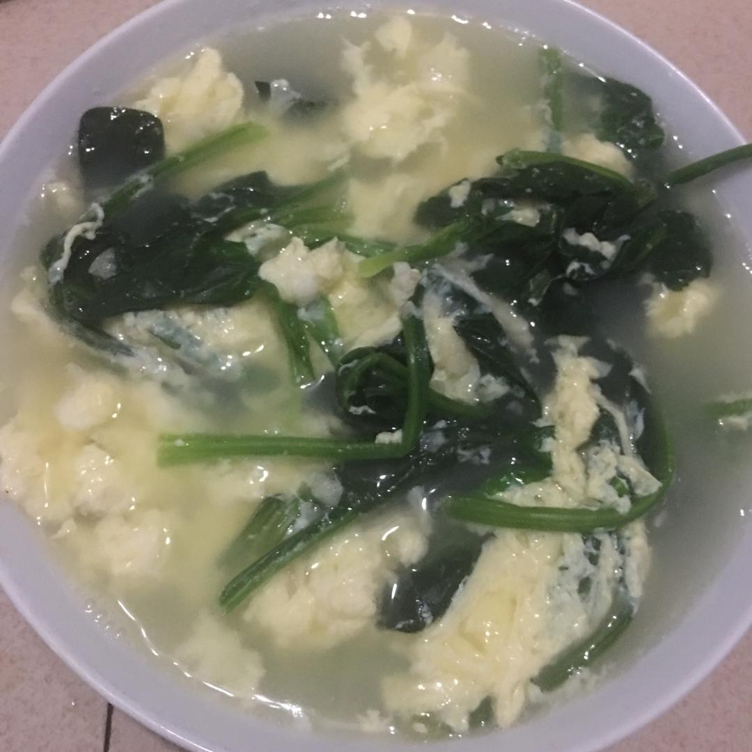 醇浓菠菜鸡蛋汤