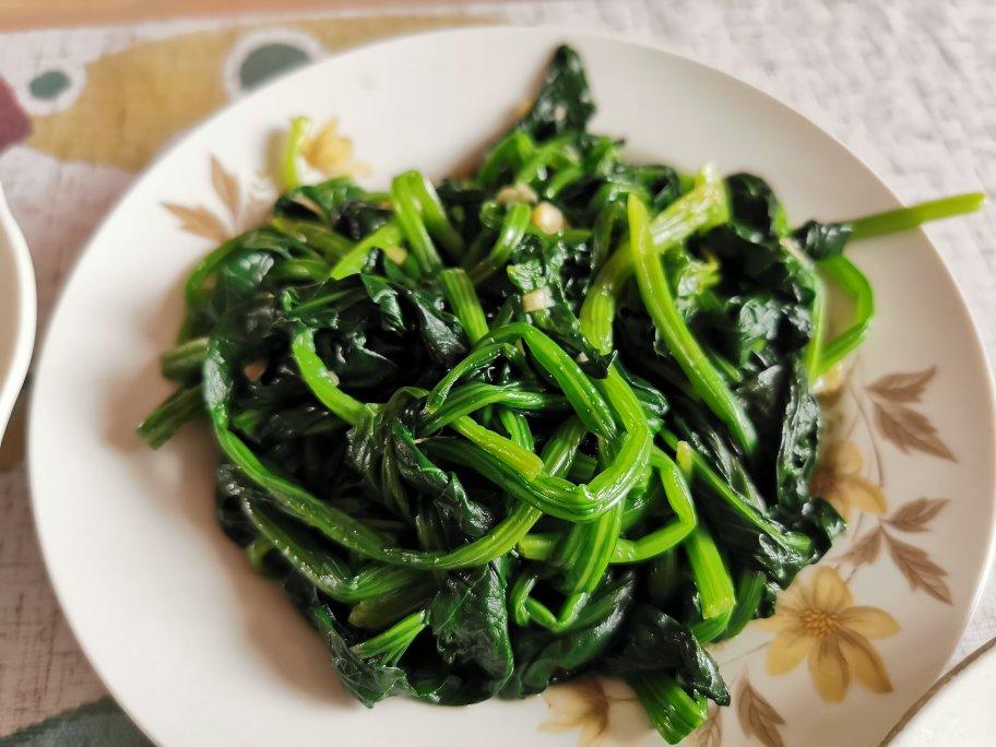 凉拌菠菜