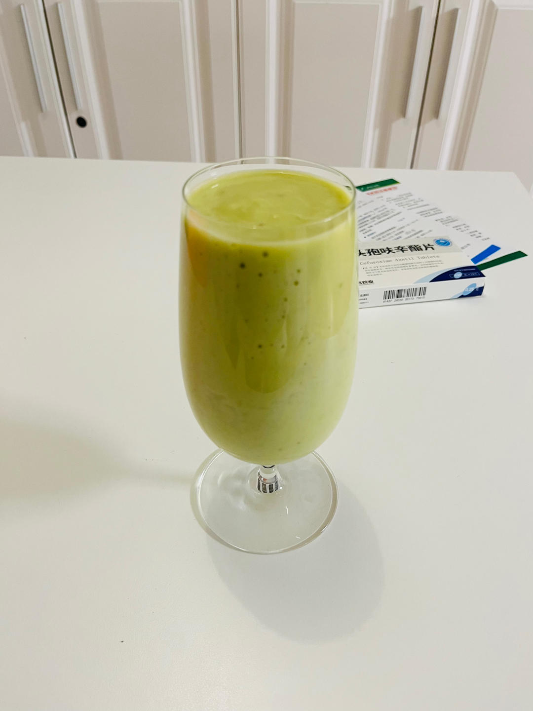 巨巨巨好喝超级推荐 ✨牛油果🥑香蕉🍌奶昔 几十秒搞定✌️