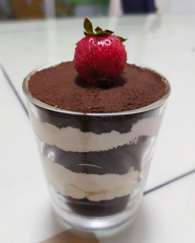 两种口味的木糠杯