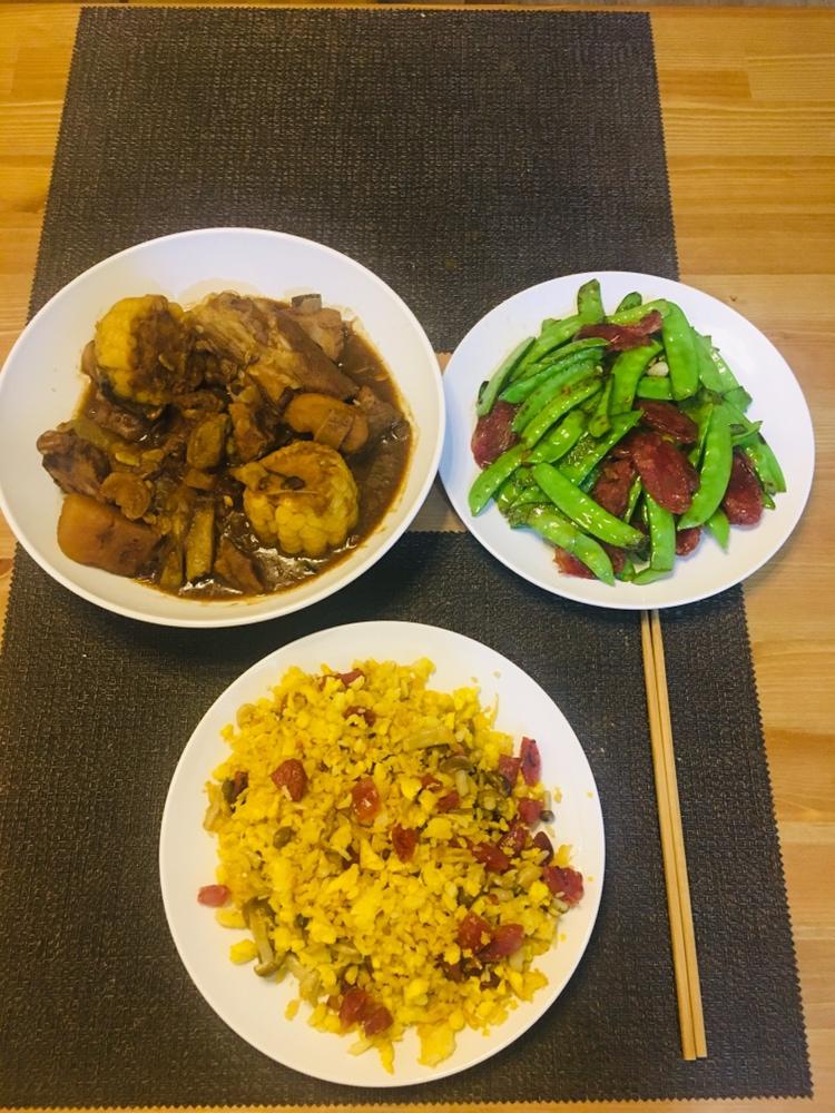 腊肠炒荷兰豆