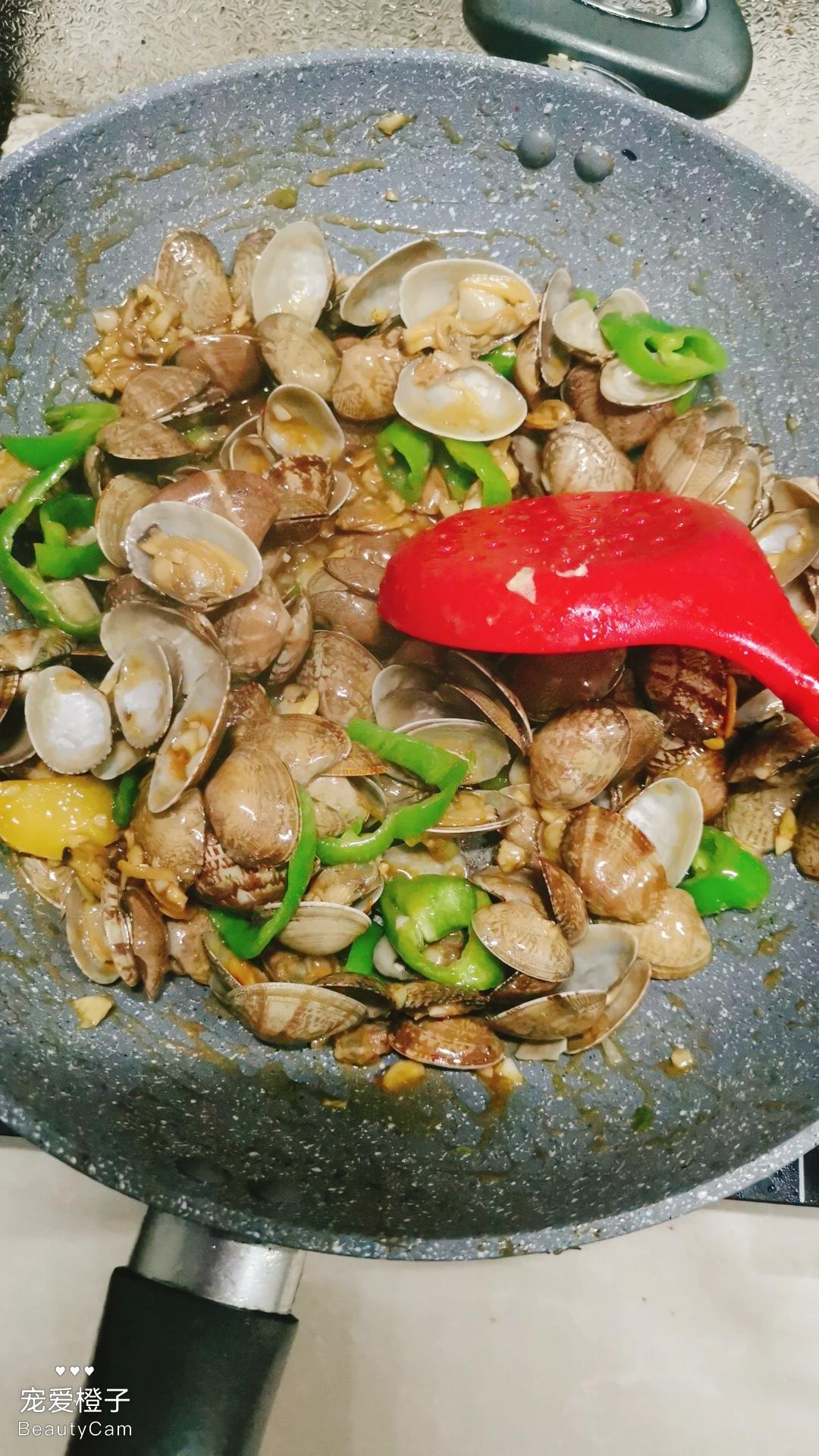 巨好吃❗爆炒花蛤，味道堪比大排档‼️