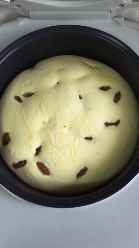 炒鸡简单易做的电饭煲蛋糕