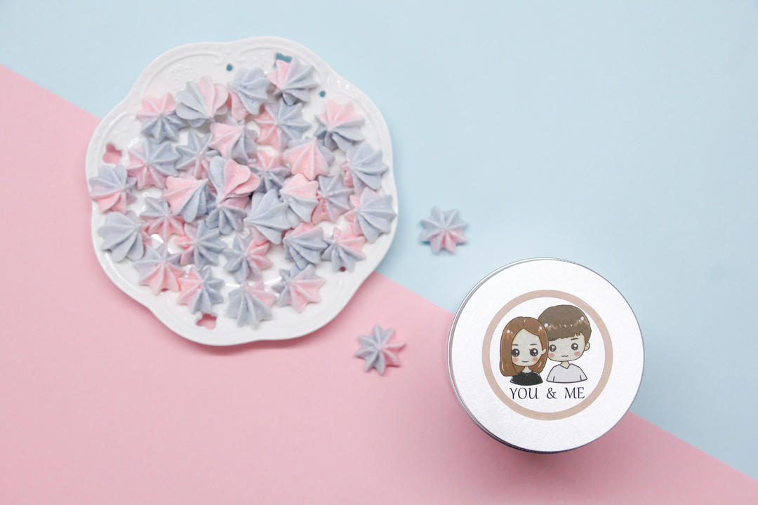 这是个吃起来有惊喜的蛋白糖