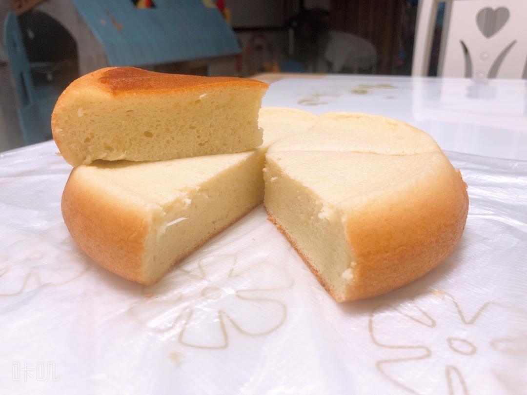 不用电子称只需要普通电饭锅做的电饭锅蛋糕