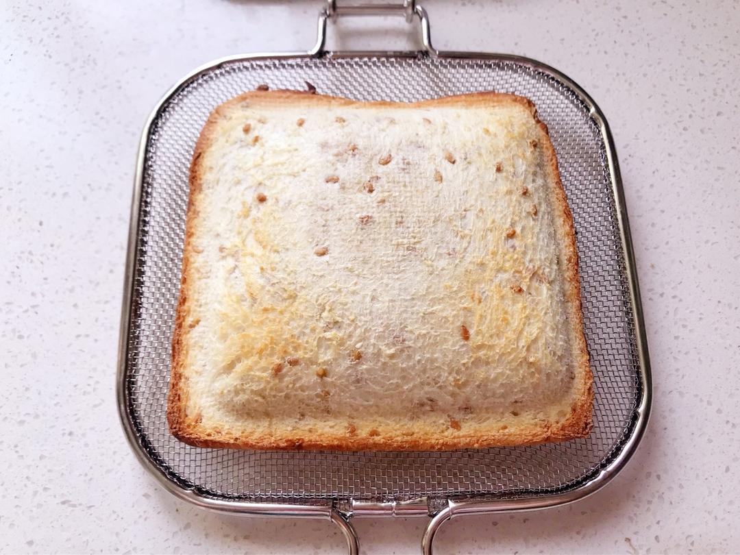风靡美食圈的热压三明治