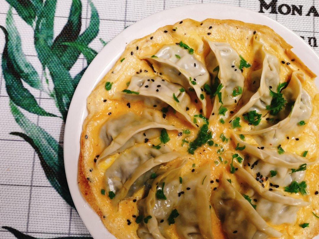 摩飞多功能锅菜谱系列之煎饺抱蛋