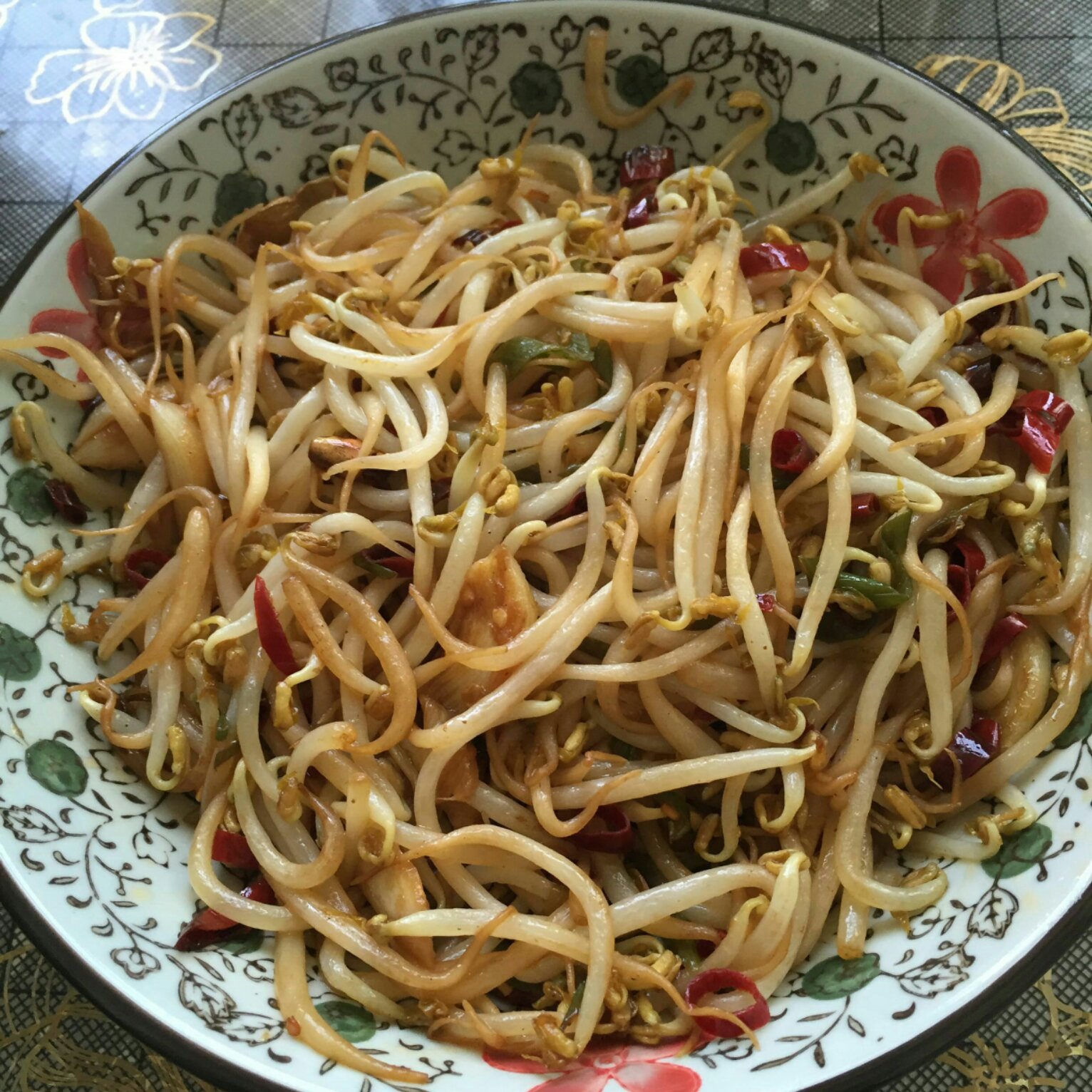 素炒豆芽