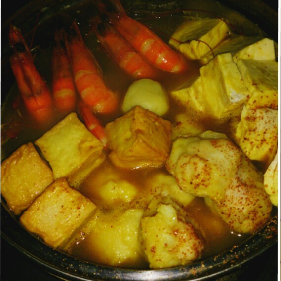 肉団子のカレー鍋（肉丸子咖喱锅）