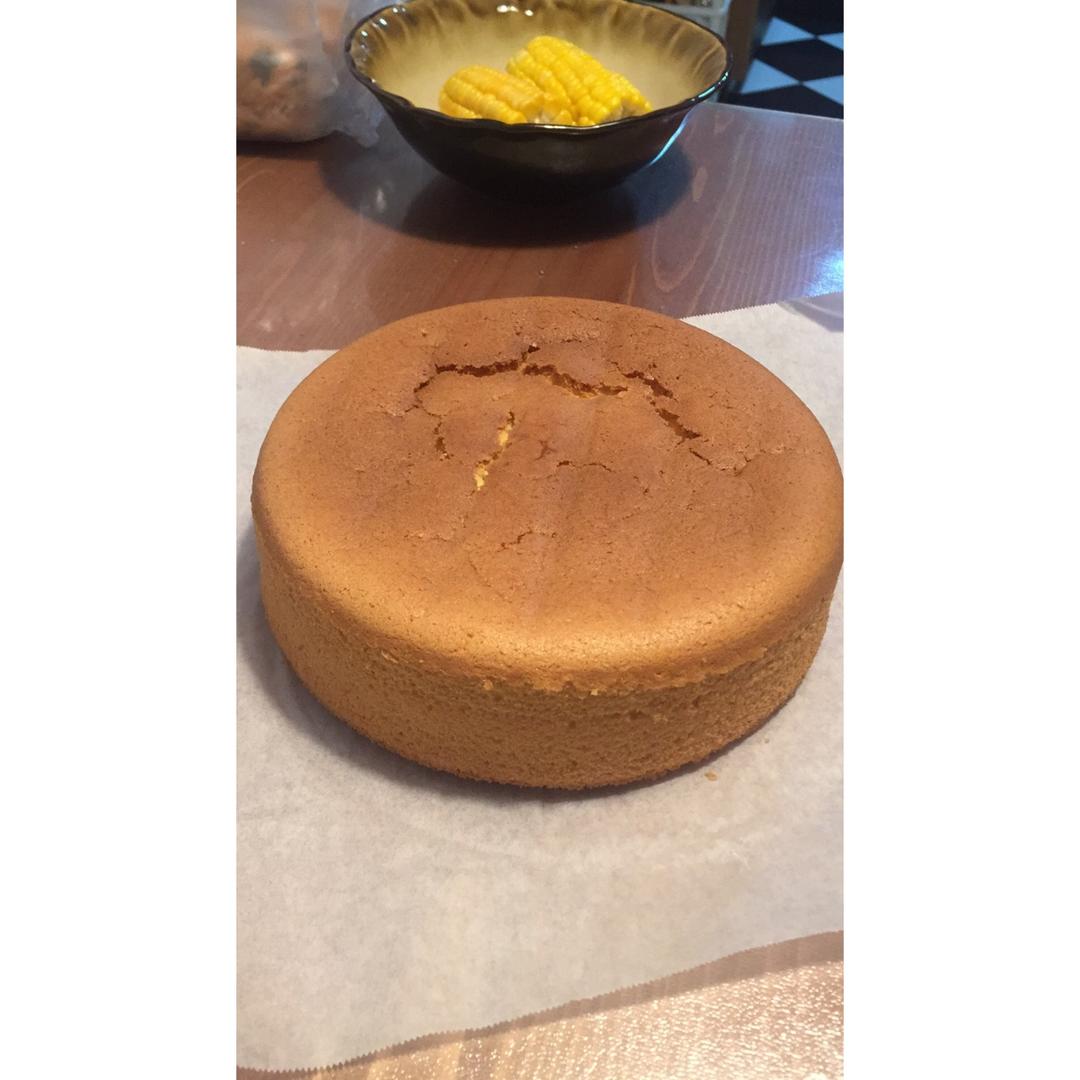 烤箱做蛋糕（戚风蛋糕的做法）