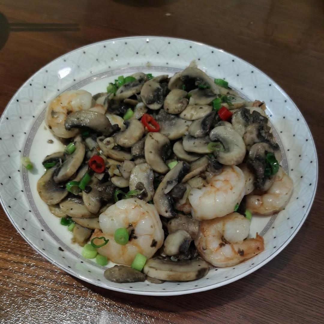 口蘑炒虾仁