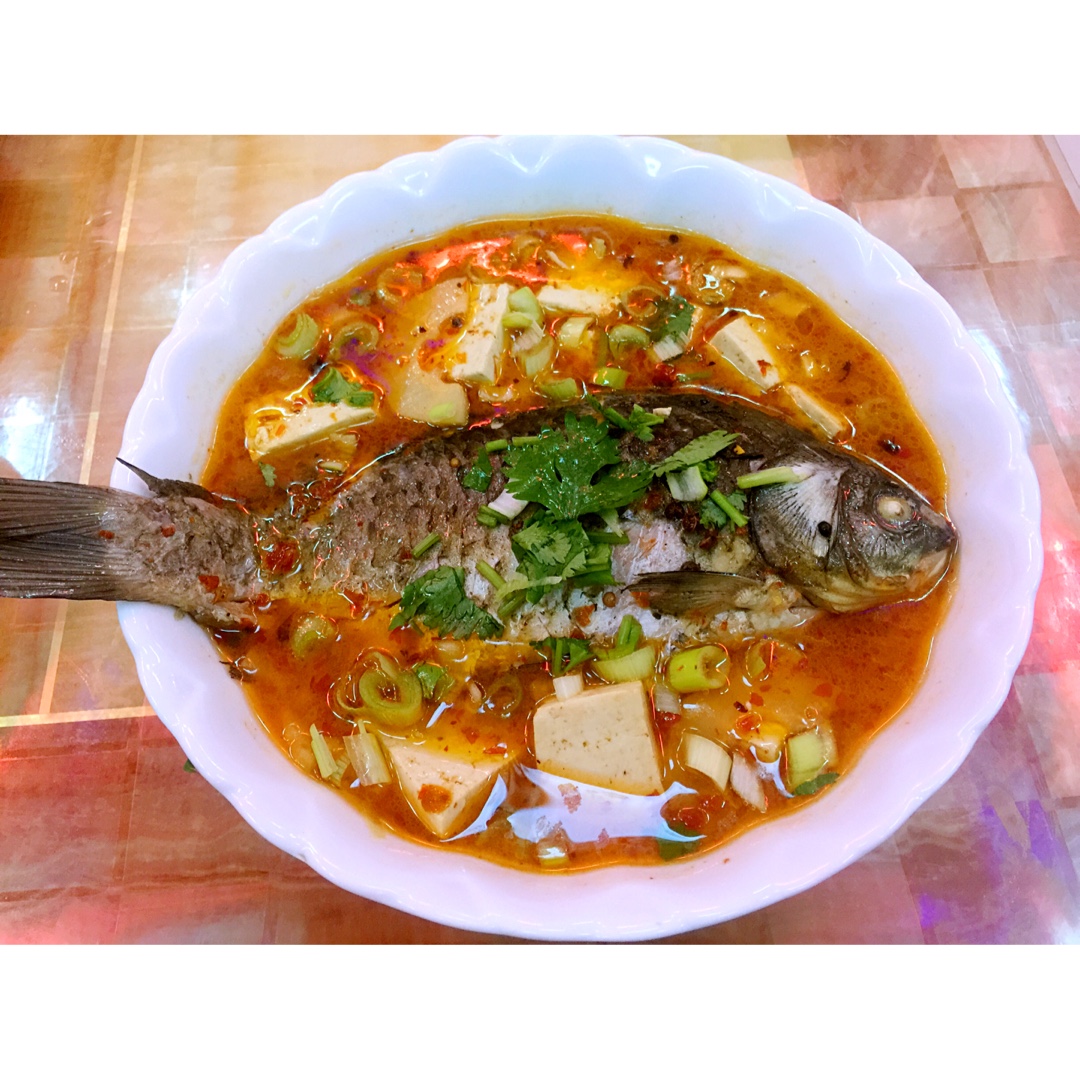 云南大理酸辣鱼