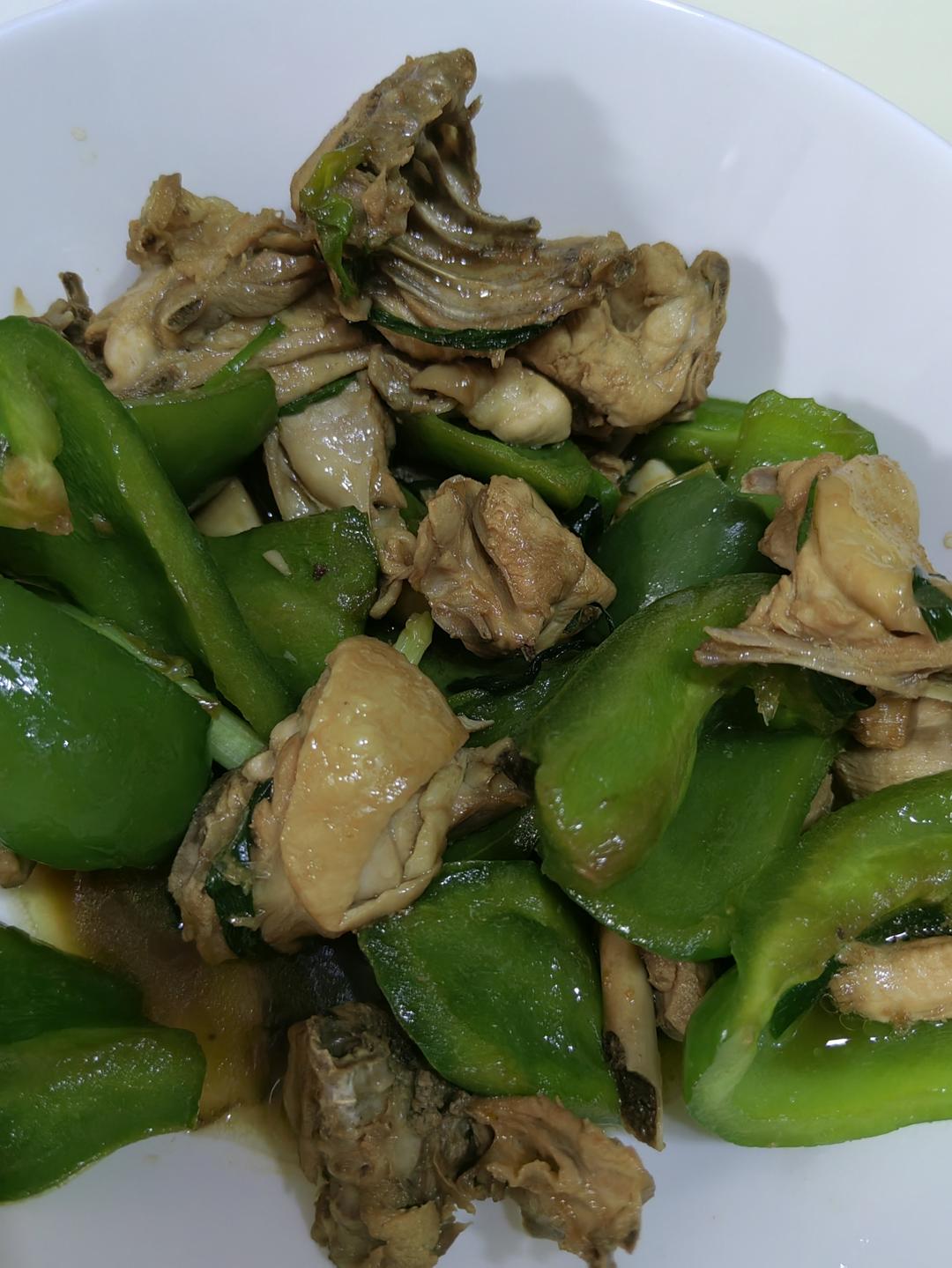 “一战封神”的青椒炒鸡