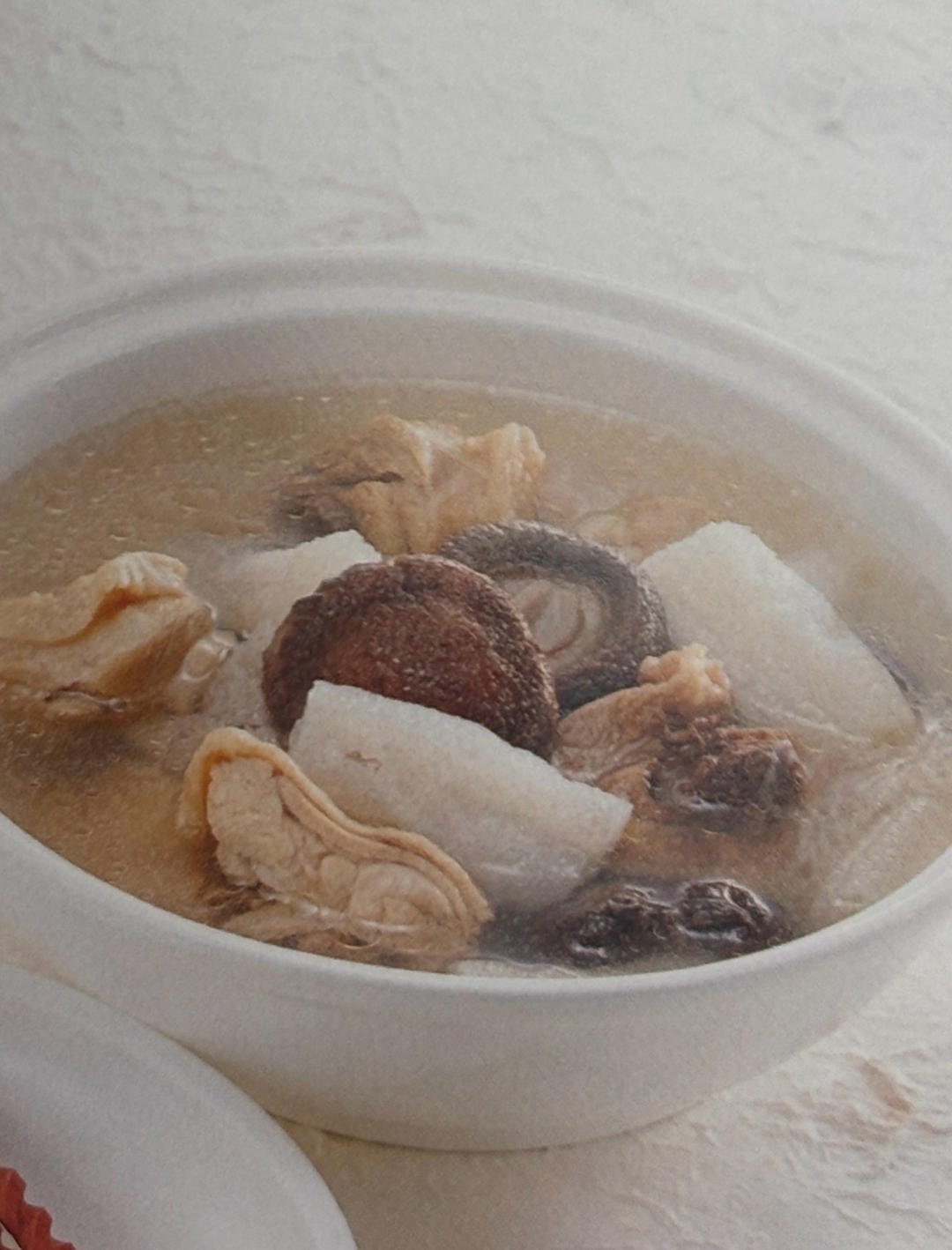 竹荪香菇鸡汤