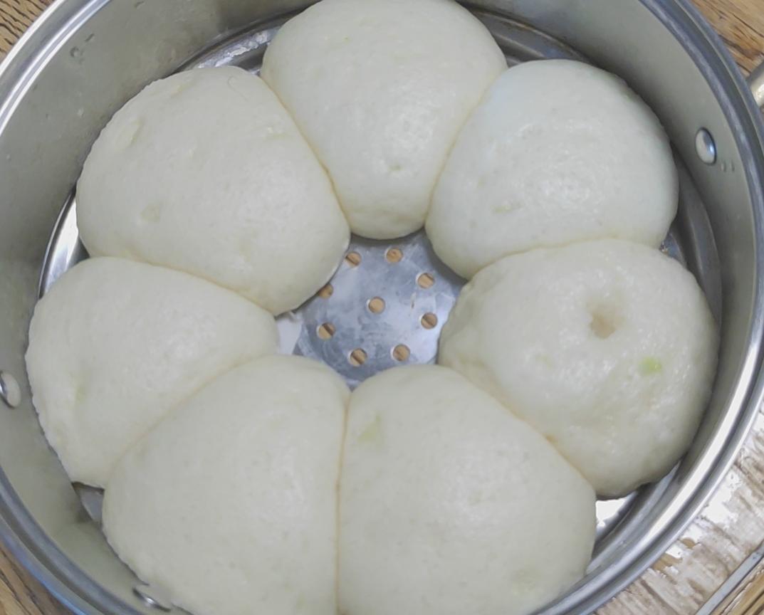 新手做馒头也能100%成功——附上非常详细的视频步骤（一次发酵法）