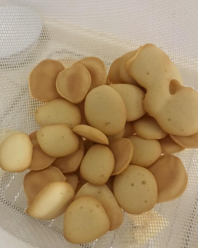 口感类似旺仔小馒头，做起来简单到不行。