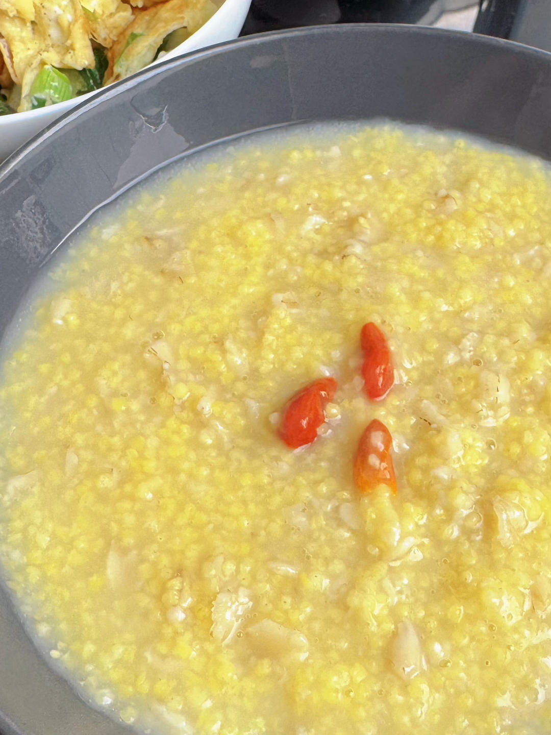 小米燕麦粥 Mein Wohlfühl-Porridge mit Hirse & Hafer