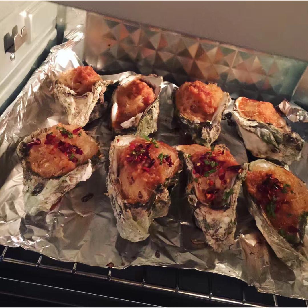 【曼食慢语】蒜蓉烤生蚝