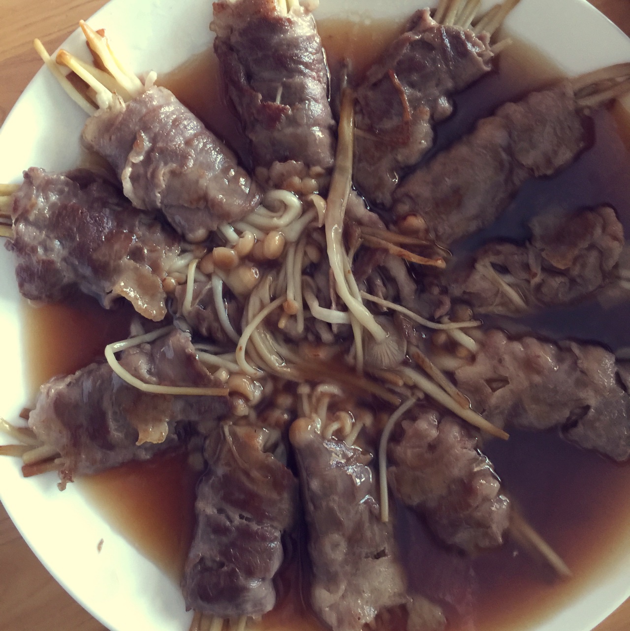 肥牛金针菇卷